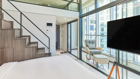 Duplex Deluxe